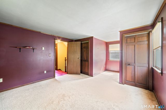67 Macarthur Drive, Waterbury, CT 06704