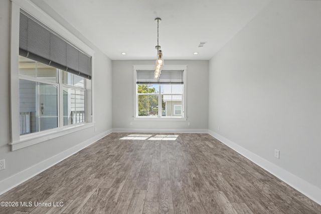 6 Sherman Avenue, Pass Christian, MS 39571