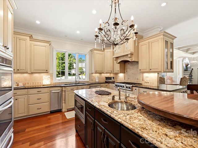 2320 Brawinal Court, Monroe, NC 28110