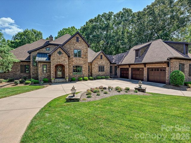 2320 Brawinal Court, Monroe, NC 28110