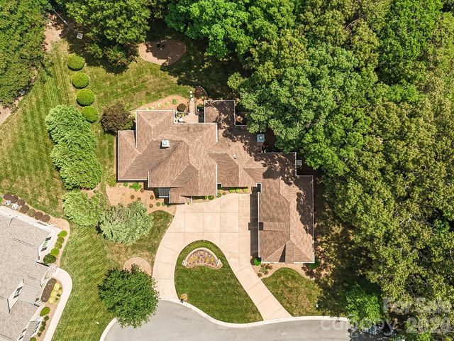 2320 Brawinal Court, Monroe, NC 28110