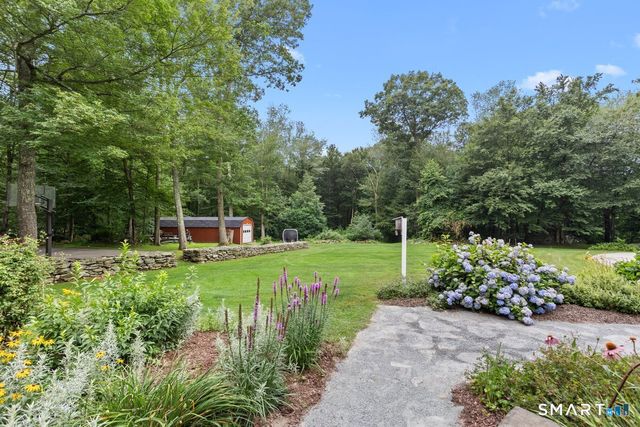 26 Tatnic Hill Road, Brooklyn, CT 06234