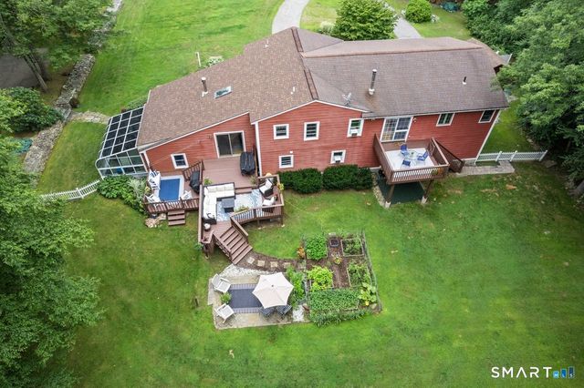 26 Tatnic Hill Road, Brooklyn, CT 06234