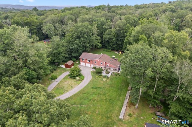 26 Tatnic Hill Road, Brooklyn, CT 06234