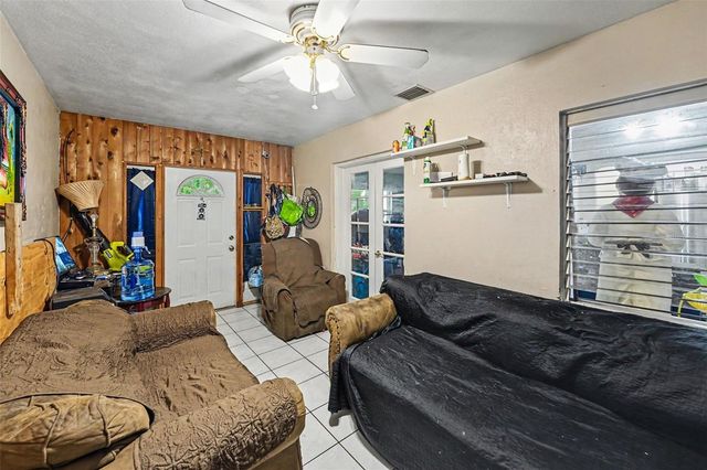110 N JUPITER AVENUE, Clearwater, FL 33755