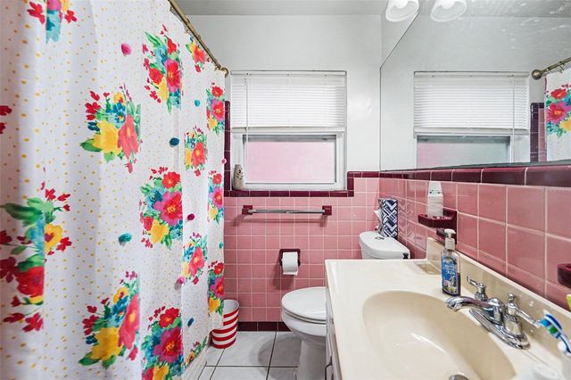 110 N JUPITER AVENUE, Clearwater, FL 33755