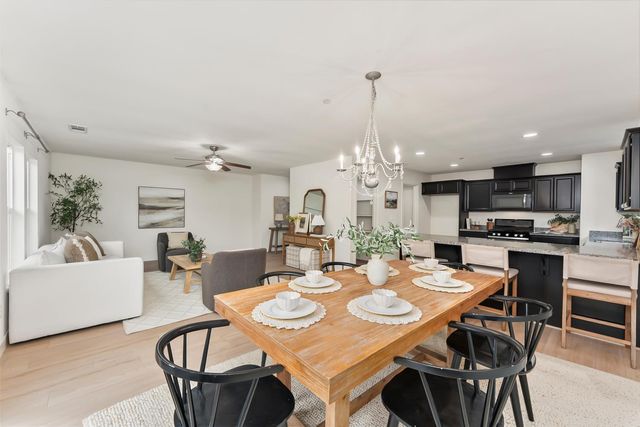 1245 White Pine Ln, Lincoln, CA 95648