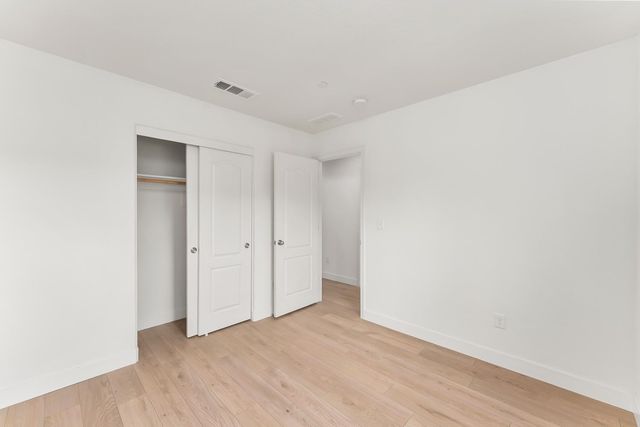 1245 White Pine Ln, Lincoln, CA 95648