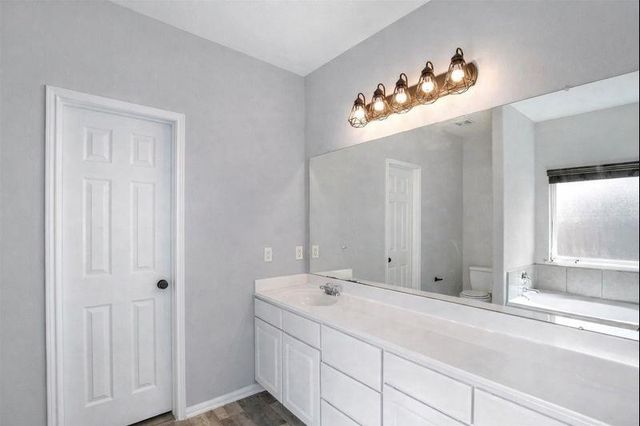 1726 Sun Point Court, Humble, TX 77396