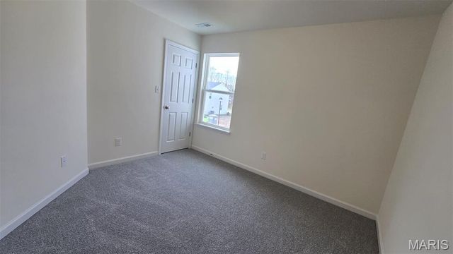 431 Sunset Hollow Dr, Wentzville, MO 63385