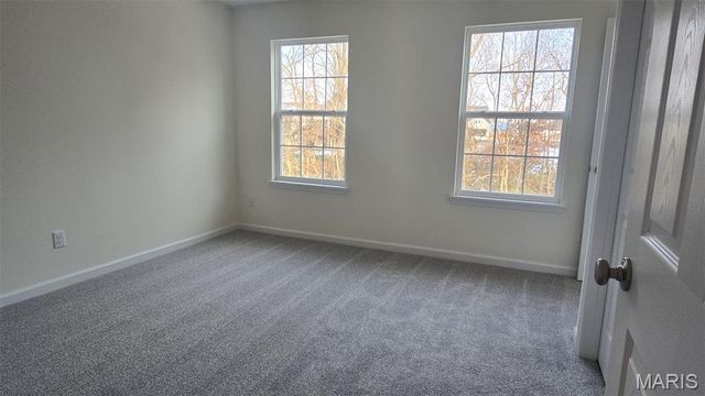 431 Sunset Hollow Dr, Wentzville, MO 63385