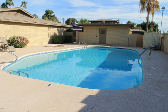 1016 E ROSE Lane, Phoenix, AZ 85014
