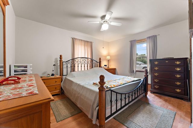 1703 E Glendale Boulevard, Valparaiso, IN 46383