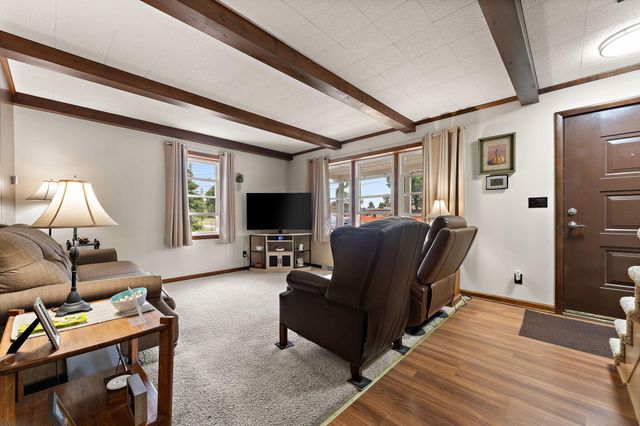 1703 E Glendale Boulevard, Valparaiso, IN 46383