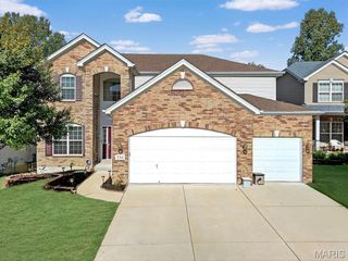 334 Lauren Landing, Ballwin, MO 63021