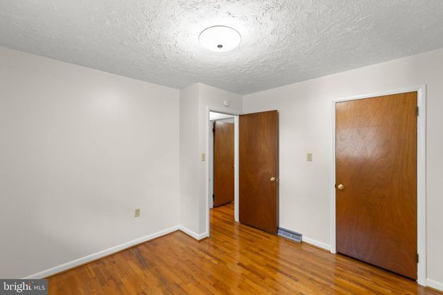 445 ROYAL ST, Winchester, VA 22601