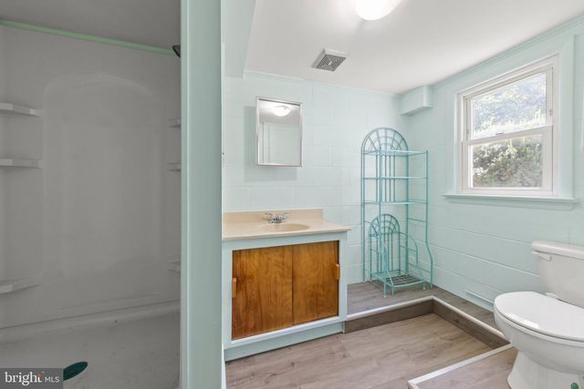 445 ROYAL ST, Winchester, VA 22601
