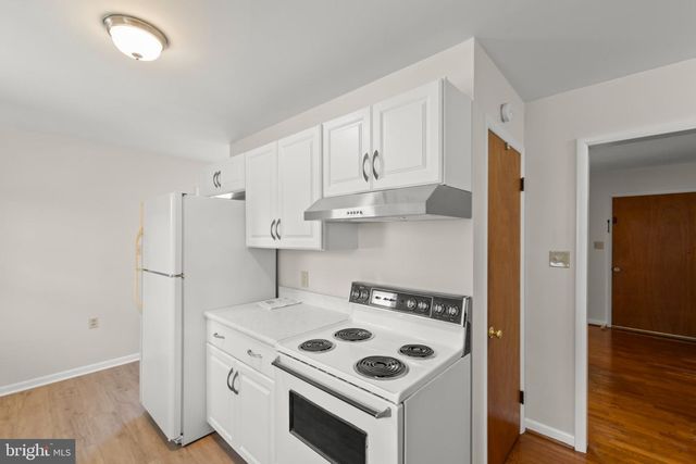 445 ROYAL ST, Winchester, VA 22601