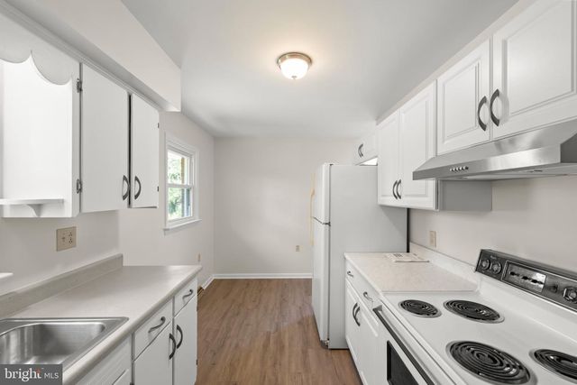 445 ROYAL ST, Winchester, VA 22601