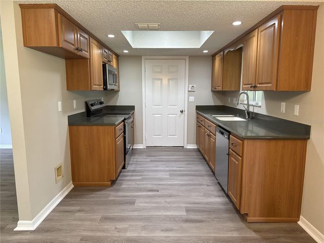 17655 SE 102ND CIRCLE, Summerfield, FL 34491