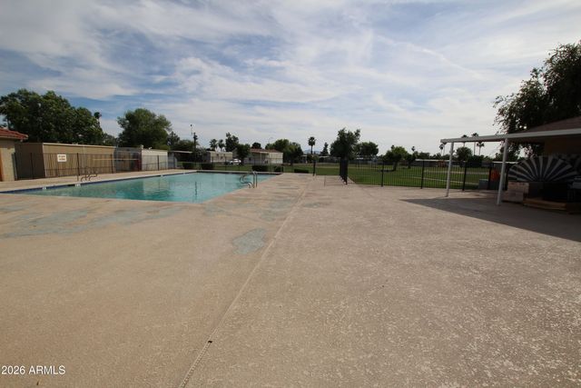 5601 W Missouri Avenue 161, Glendale, AZ 85301