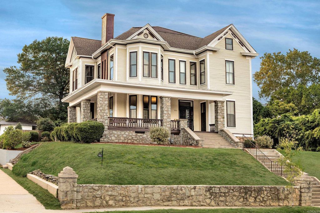 1820 Main Street, Little Rock, AR 72206