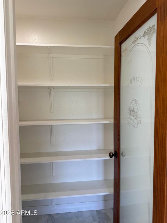 Image 12 of property listing at 2203 E TONTO Place, Chandler, AZ 85249