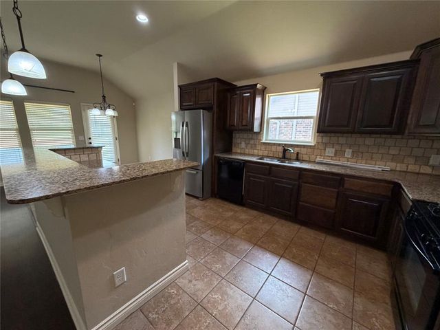 3420 Bear Mountain Drive, Norman, OK 73069