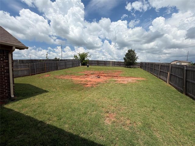 3420 Bear Mountain Drive, Norman, OK 73069