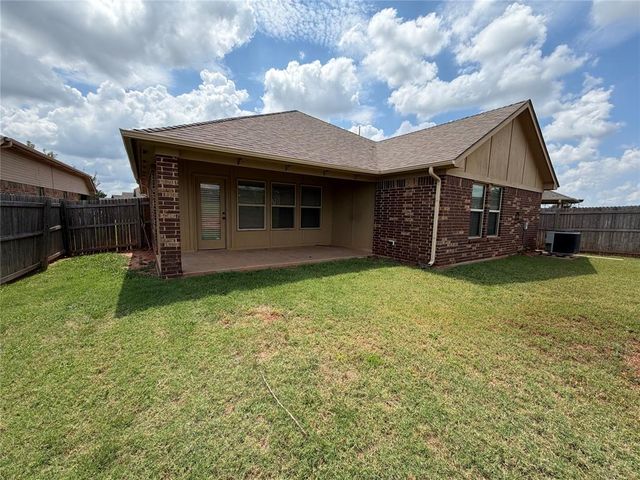 3420 Bear Mountain Drive, Norman, OK 73069