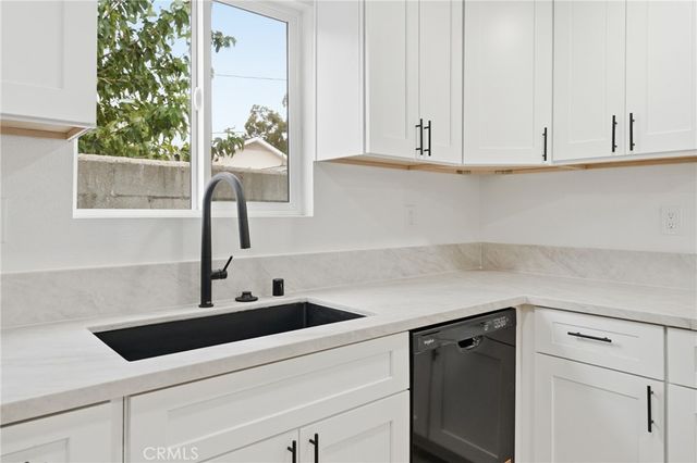 249 N 10th Avenue, Upland, CA 91786