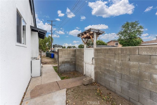 249 N 10th Avenue, Upland, CA 91786