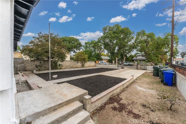 249 N 10th Avenue, Upland, CA 91786