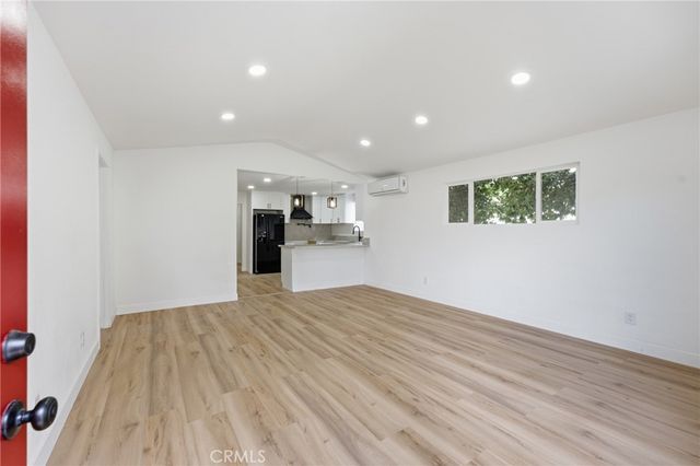 249 N 10th Avenue, Upland, CA 91786