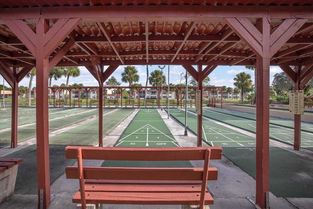 154 Lake Barbara Drive, West Palm Beach, FL 33411