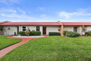154 Lake Barbara Drive, West Palm Beach, FL 33411