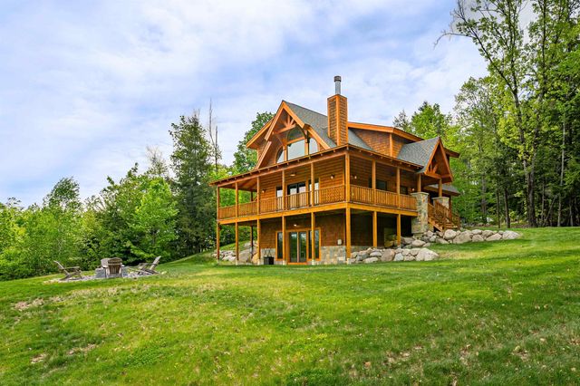1881 Brownfield Road, Conway, NH 03813