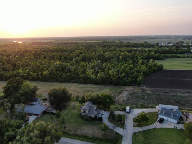 400 Fantastic Boulevard, Raceland, LA 70394