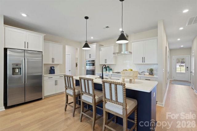 987 Exeter Drive, Sherrills Ford, NC 28673