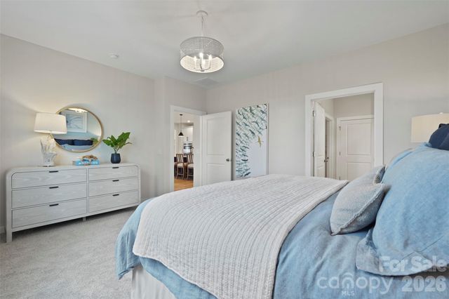 987 Exeter Drive, Sherrills Ford, NC 28673