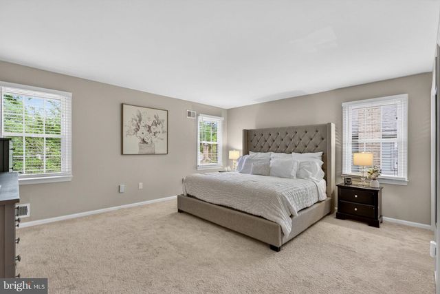 6305 WINDWARD DR, Burke, VA 22015