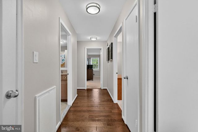 6305 WINDWARD DR, Burke, VA 22015