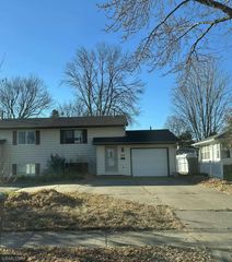 502 River Street, Hastings, MN 55033