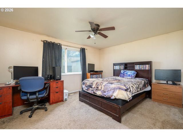 8448 Se 89TH Ave, Portland, OR 97266