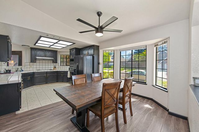 8831 Minnie Cir, Elk Grove, CA 95624