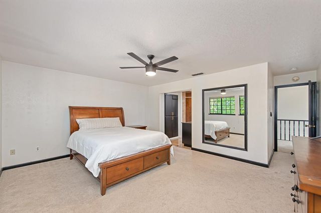 8831 Minnie Cir, Elk Grove, CA 95624