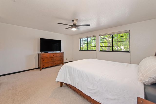 8831 Minnie Cir, Elk Grove, CA 95624