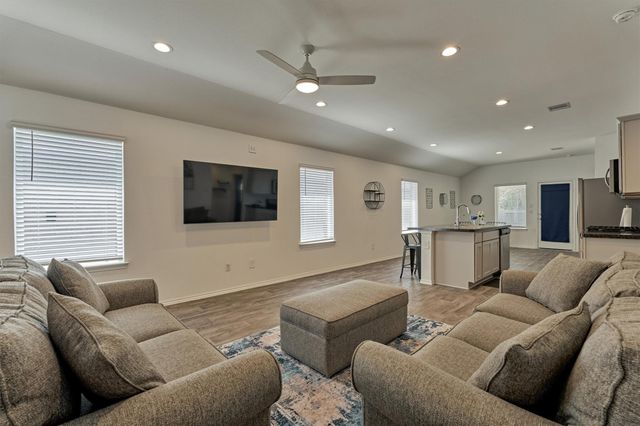 24039 Kentwood Springs Drive, Spring, TX 77373