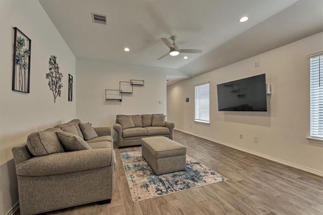 24039 Kentwood Springs Drive, Spring, TX 77373