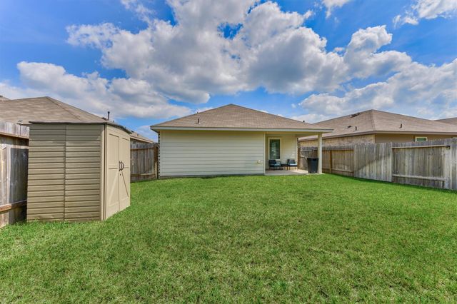 24039 Kentwood Springs Drive, Spring, TX 77373